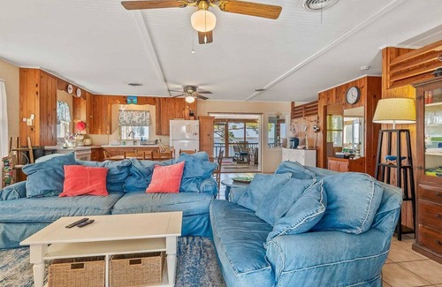 Alligator Point House | Bill's Bay Breeze- relax on the porch and enjoy the view!