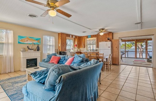 Alligator Point House | Bill's Bay Breeze- relax on the porch and enjoy the view!