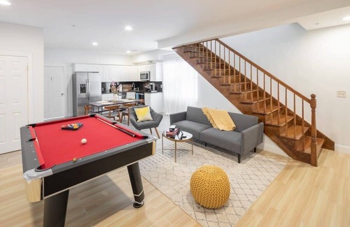 Chinatown Apartment | Billiards 3BR Apt in Walk-up w Laundry