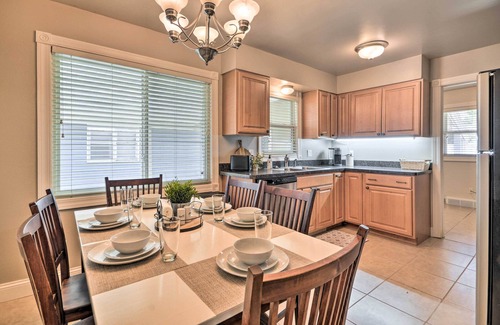 Billings House | Billings Abode w/Grill: Walk to Park & Shops