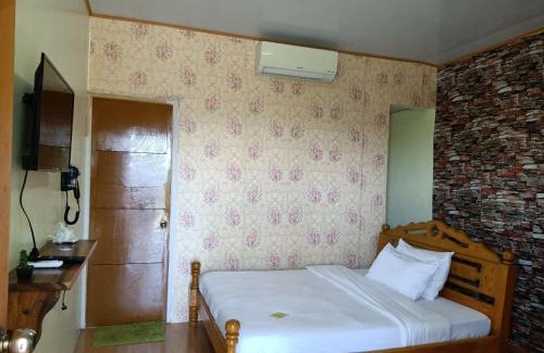 Binalonan Bed & Breakfast | Binalonan Transient/GUESTHOUSE (PENSION GLAYDIE)