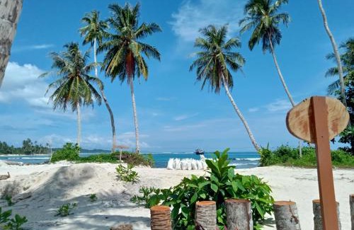 Katiet Villa | Bintang Left Homestay Mentawai
