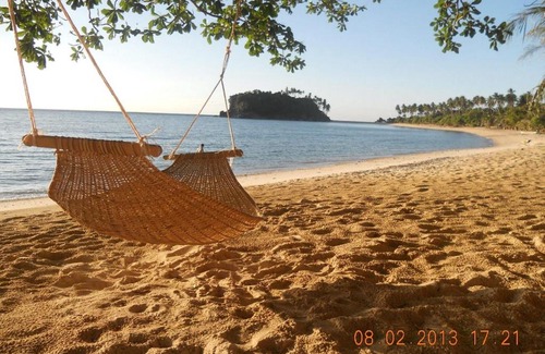 Ferrol Resort | Binucot Beach Resort