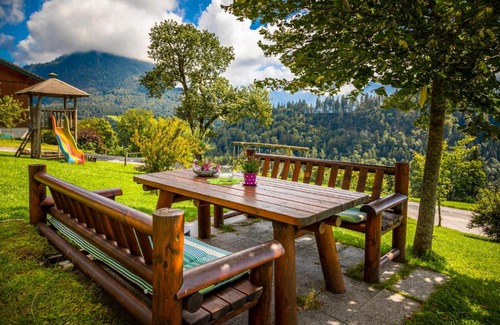 Sankt Koloman House | Bio-Familienbauernhof Grubsteighof