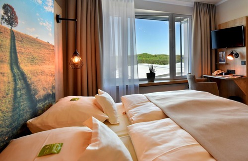 Zeulenroda-Triebes Hotel | Bio-Seehotel Zeulenroda
