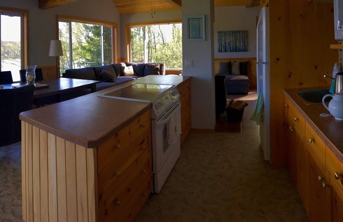 Horsefly Cottage | Birch Haven - A Luxury Lakefront Cottage On Pristine Horsefly Lake, with Wifi