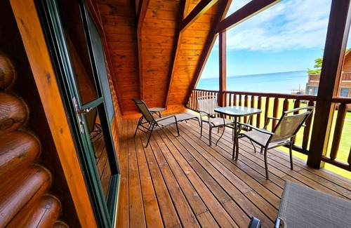 Cheboygan Cabin | Birch Lodge #2 Summar