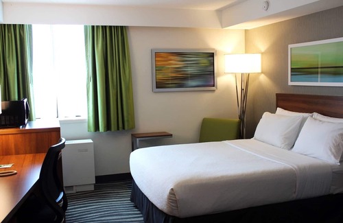St. James Hotel | Birchwood Inn, BW Premier Collection