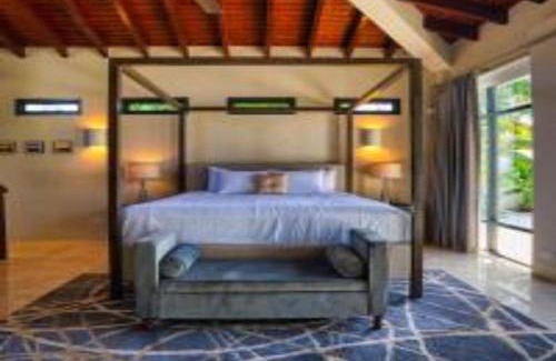 Noord Villa | Bird of Paradise Villa