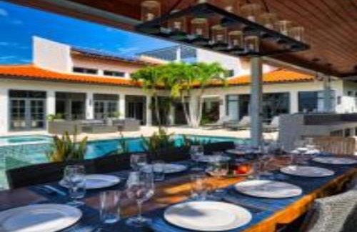 Noord Villa | Bird of Paradise Villa