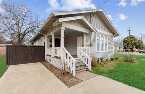 McKinney House | Birdsong Retreat in McKinney
