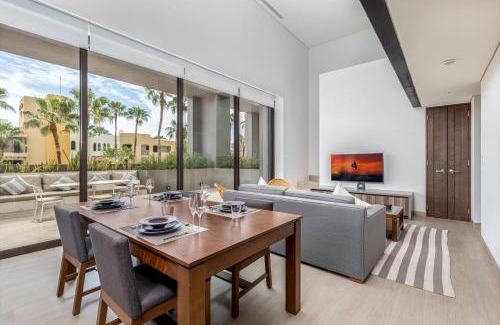 El Medano Ejidal House | Bisbee's Favorite in Cabo Marina Sleeps 12