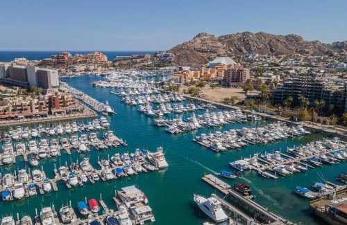 El Medano Ejidal House | Bisbee's Favorite in Cabo Marina Sleeps 12