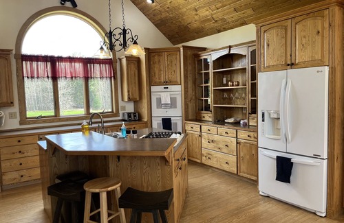 Forbes House | Biwabik Bunkhouse near Giants' Ridge