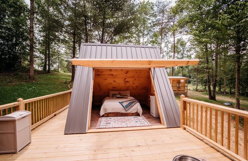 Robbins Cabin | Black Creek Glamping