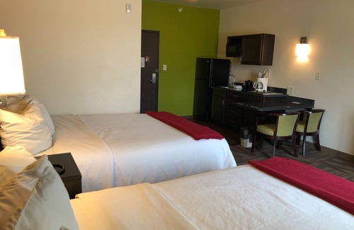 Tioga Hotel | Black Gold Suites Tioga