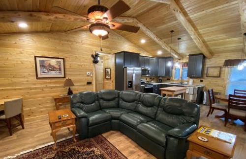 Eastern Vermont House | Blackbear Log Cabin