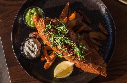 Littleborough Bed & Breakfast | Blackstone Tavern at The Moorcock Inn