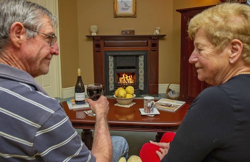 Mullalyup Hotel | Blackwood Inn Innkeepers House