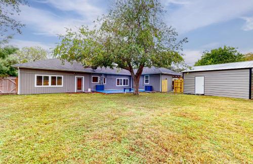 Bay Area House | Blanco's Bay