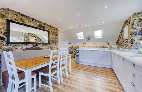 Dalmally House | Blar Cottage (Private Sauna + Fast Starlink Wifi)