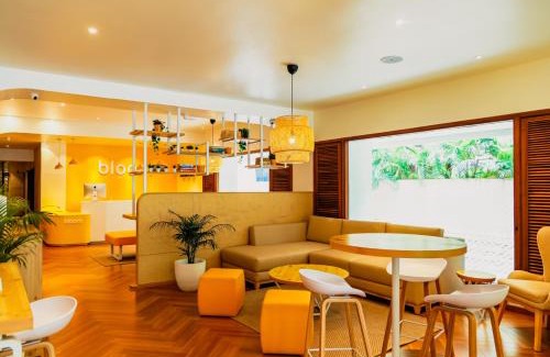 Juhu Hotel | Bloom Hotel - Juhu