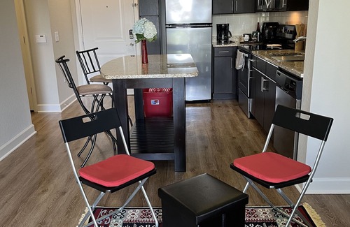 Carver City - Lincoln Gardens Apartment | Blooming Journey Tampa Bay Central Location! n1bedroom 1bath private balcony.n