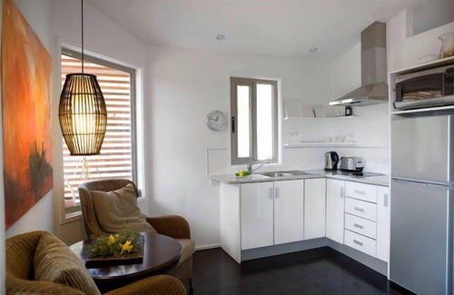 Shepherds Flat Villa | Blue Cliffs Dreaming Spa Villa
