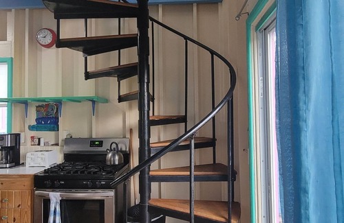 Great Guana Cay Cottage | Blue Coral Landing 4 Bedroom 4 Bath With Dock Guana Cay Abaco Bahamas Free WiFi