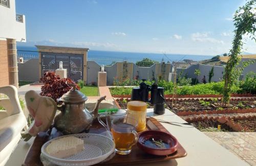 Ksar es Seghir Apartment | Blue Horizon 2 -Ghougine