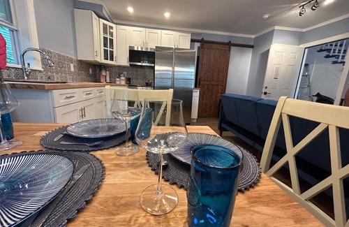 Historic Huguenot Street Apartment | Blue Horizon: New Paltz retreat in the heart of water street and downtown