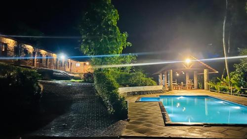 Kothamangalam Resort | Blue Jay Pool Heritage Kerala Resort, Thattekkad