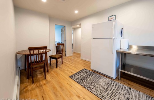 North Lakeport House | Blue Lake Inn house is across from Burtchville Park and Beach