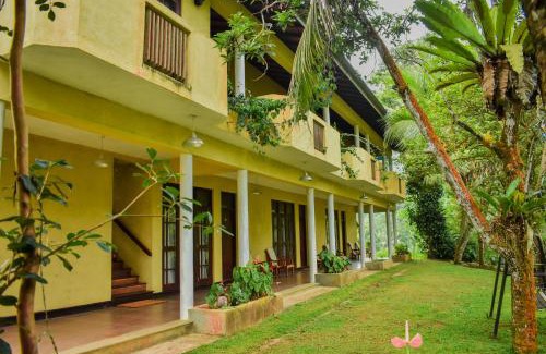 Weddagala Cabin | Blue Magpie Lodge Sinharaja