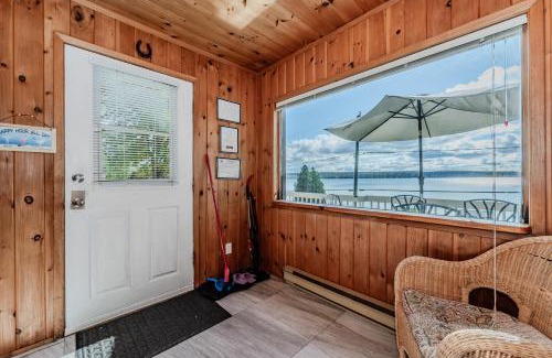 Wiarton House | Blue Moon Waterfront W Hot Tub