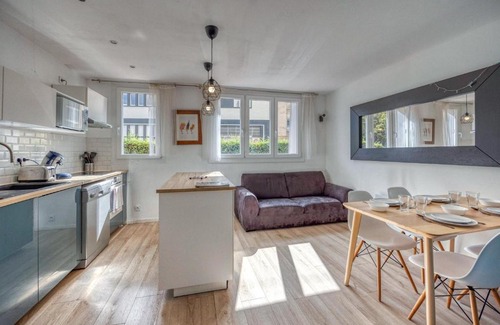 Secteur 4 Apartment | Blue Prosper - Centre-Ville