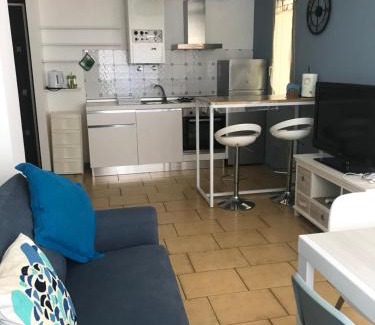 Bordighera Apartment | Blue Shades