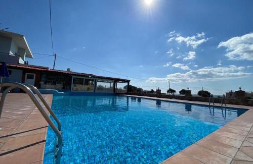 Frangokastellon Apartment | Blue Sky