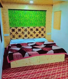 Laripora House | Blue Sky Palace, Pahalgam