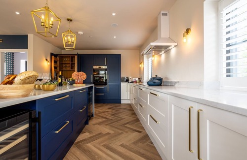 Llanfaelog House | Bluebells - a fantastic new build sleeping 8 in Llanfaelog