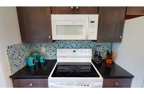 Lake Monticello Cottage | Bluebird Cottage A: Near Charlottesville, Wineries: Firepit, Patio, Dogs OK