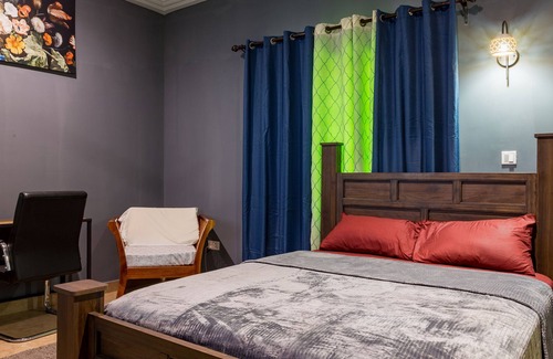 Teshie Hotel | BlueGreen Guest House
