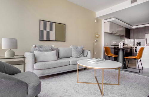Dupont Circle Apartment | Blueground | Adams Morgan, rooftop, nr Dupont Circle