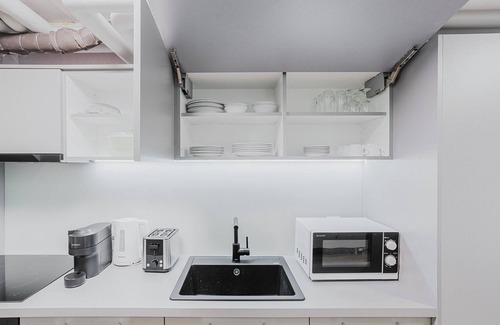 Oberstrass Apartment | Blueground | Oberstrass, rooftop, furnished