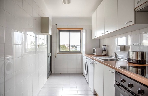 Lumiar Apartment | Blueground | Telheira, fully furnisheds