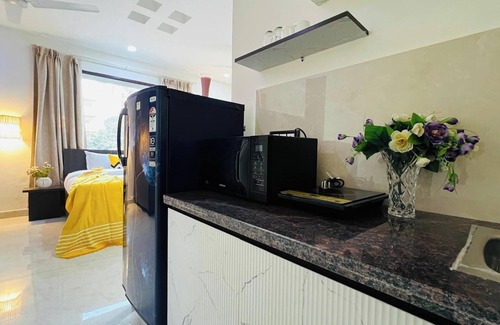 DLF City Apartment | Bluo Stays - DLF Cybercity