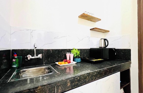 DLF City Apartment | Bluo Stays - DLF Cybercity