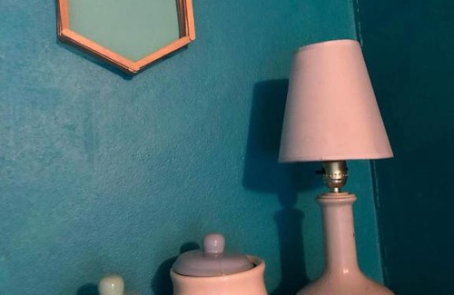 Albion House | BnB SoMom Mobay Lodging