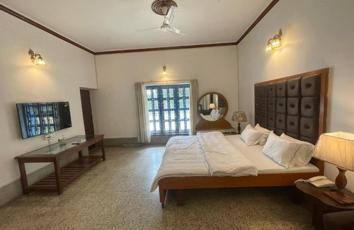 Dhanbad House | BNL FARMHOUSE