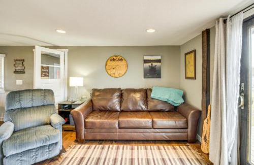 Grand Rapids House | Boat Dock and Launch Family Cabin on Prairie Lake!